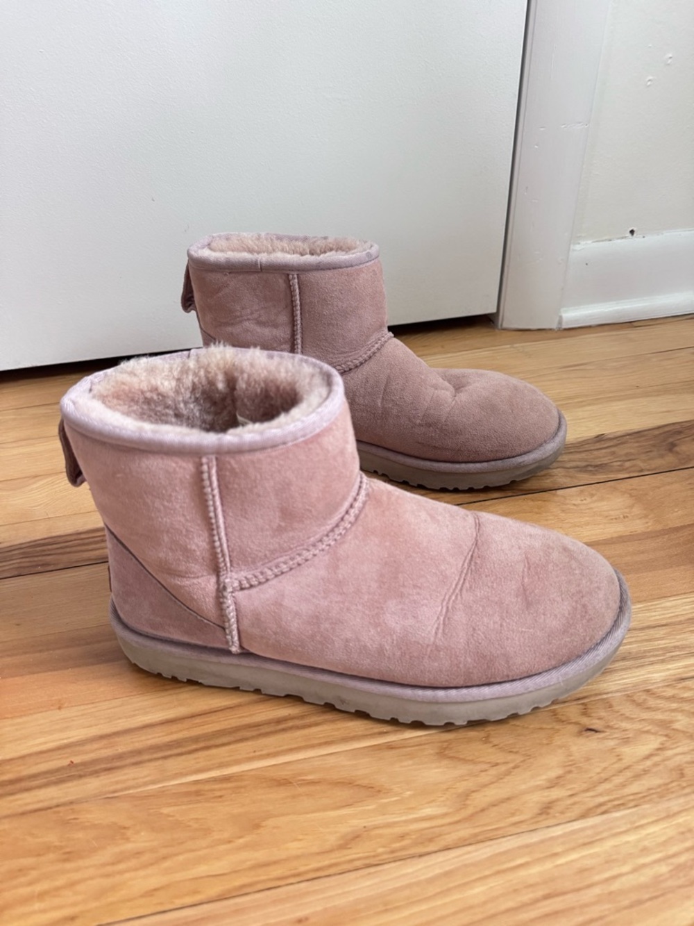 UGG CLASSIC MINI II ROSE GREY GRAY SHEARLING LINED BOOT US 10 - Picture 7 of 7